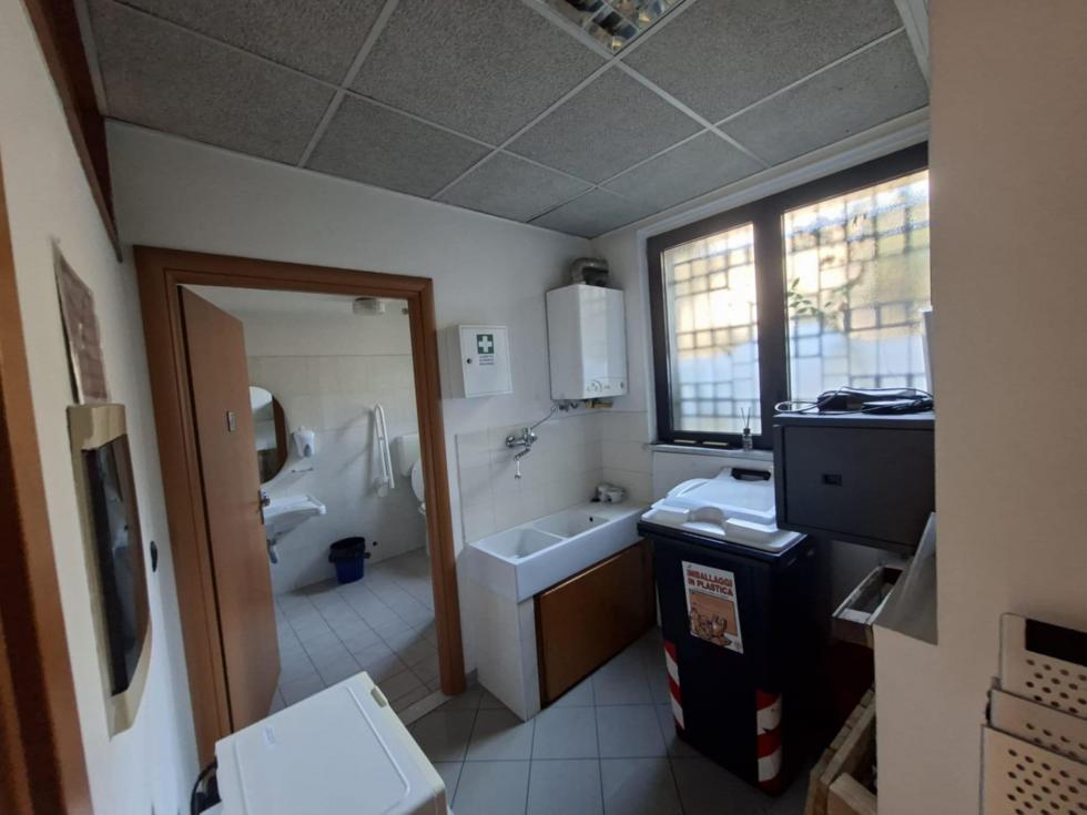 Locale commerciale - Mq 55,00