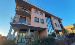 Locale commerciale - Mq 200,00 Locale commerciale - Mq 200,00