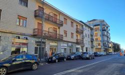 Locale commerciale - Mq 40,00 Locale commerciale - Mq 40,00