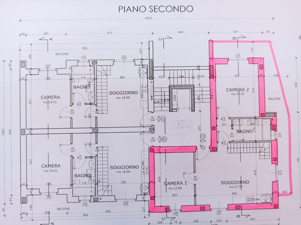 Fabbricato intero - Mq 275,00
