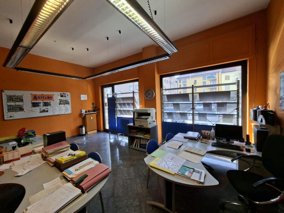 Locale commerciale - Mq 60,00