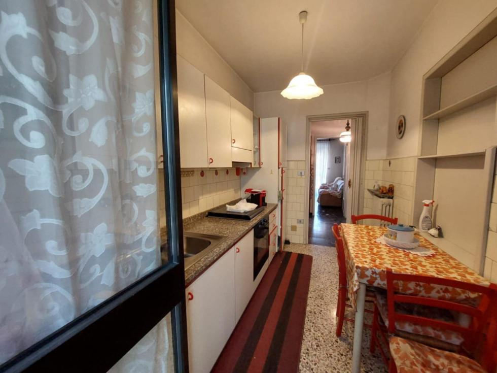 Quadrilocale con tavernetta/autorimessa, verde privato e cortile